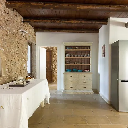 Villa Dependance Petrosa